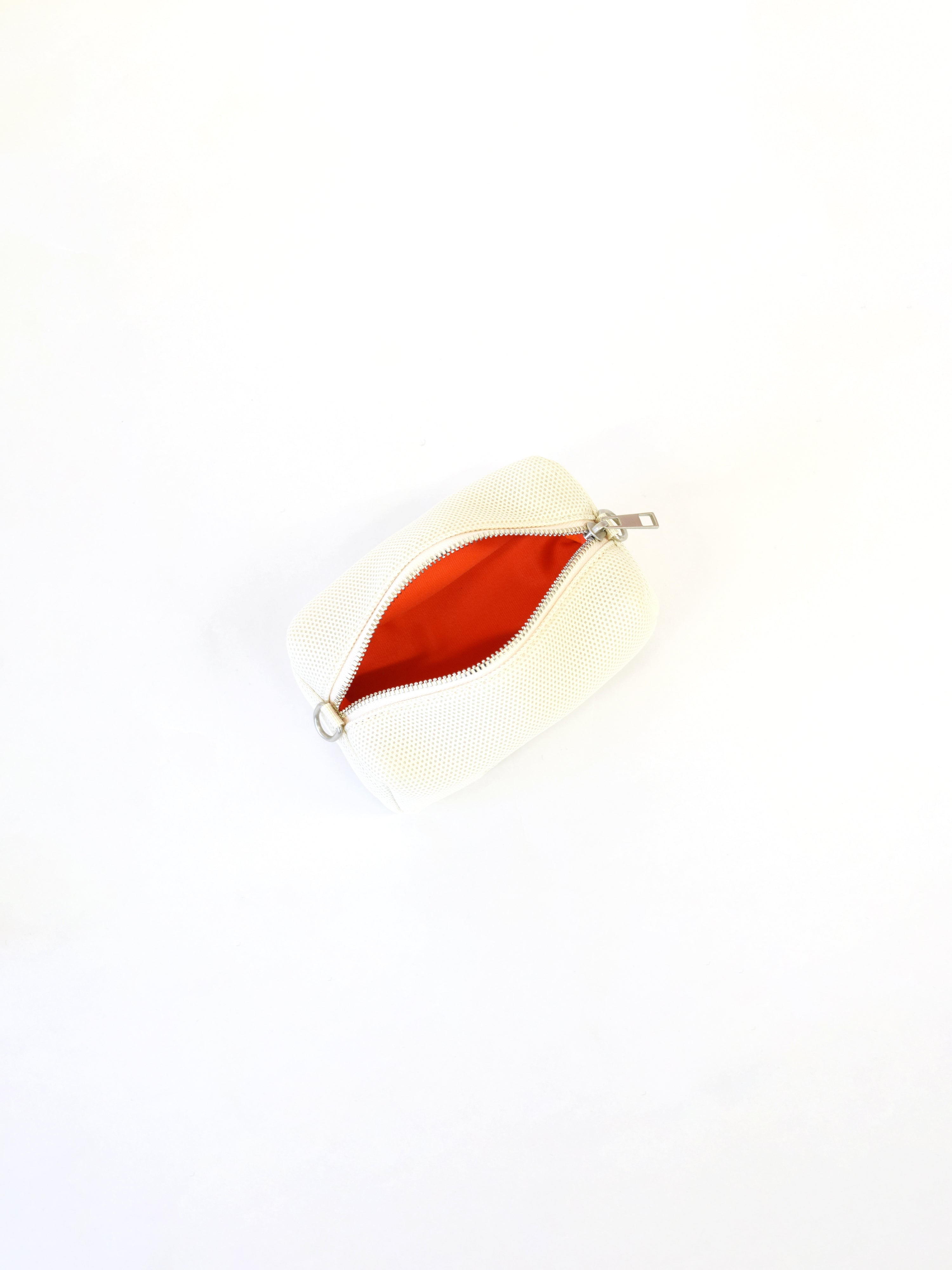 【play-b】Logo 3way ハンドバッグ M Off-White