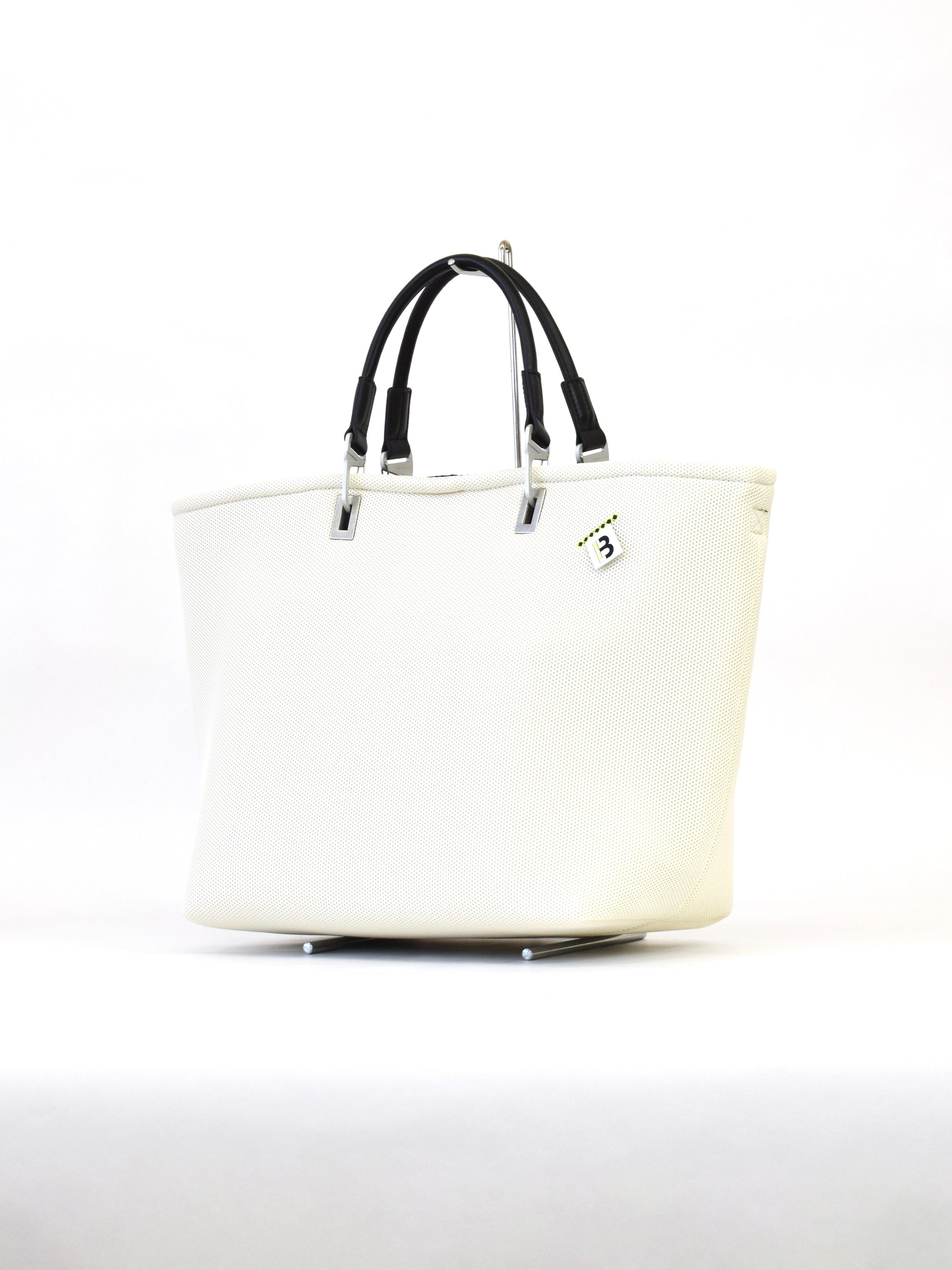 【play-b】Logo 3way ハンドバッグ L Off-White