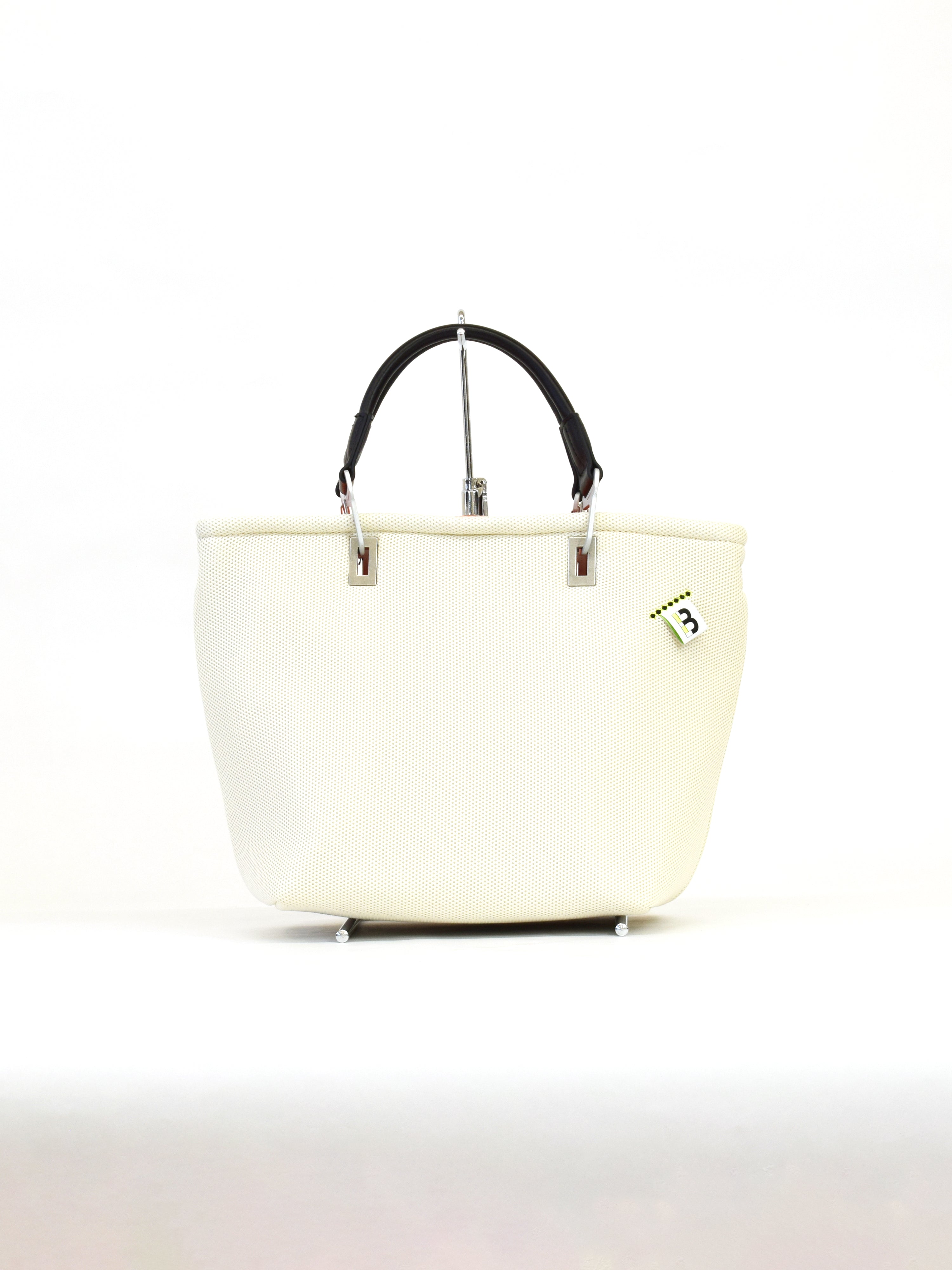 【play-b】Logo 3way ハンドバッグ M Off-White